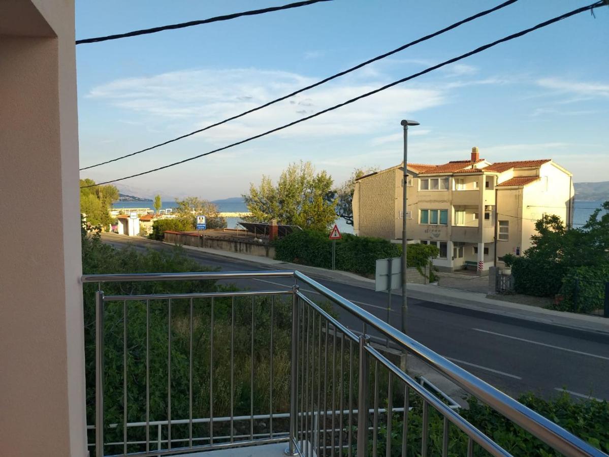 Charming Apartments Duce Omiš Eksteriør billede