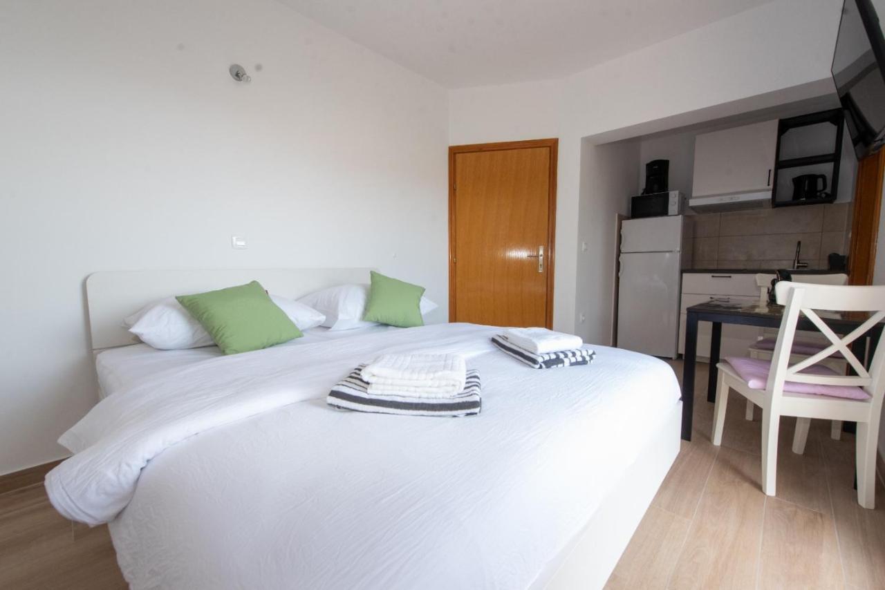Charming Apartments Duce Omiš Eksteriør billede