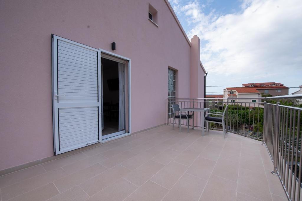 Charming Apartments Duce Omiš Eksteriør billede